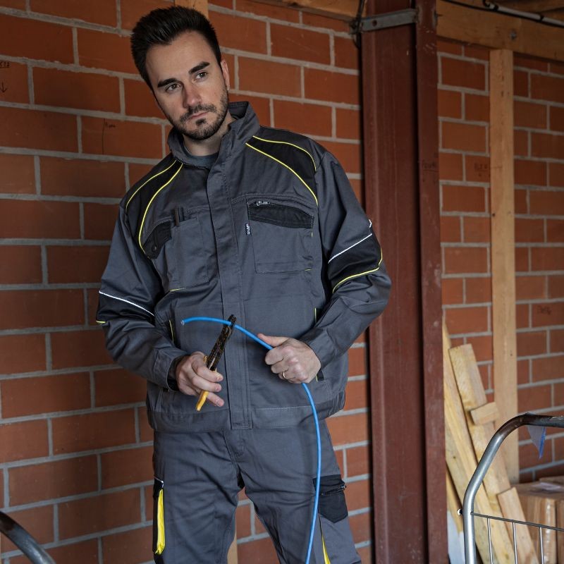 Comment choisir une veste de travail ?